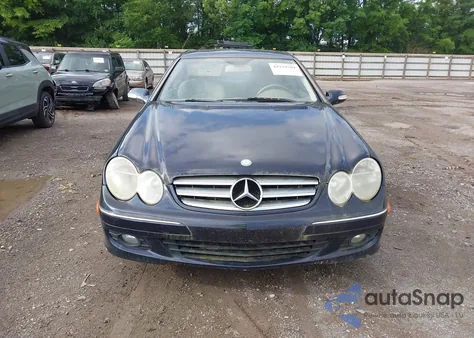 2007 Mercedes-Benz Clk 350 из США, поврежденный, VIN WDBTJ56H27F211775